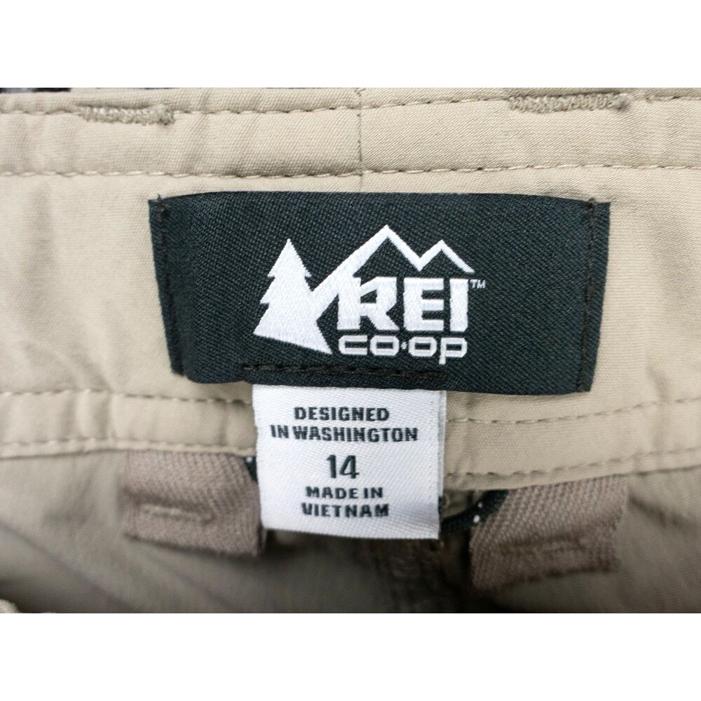 REI Cargo Shorts Womens 14 Beige Relaxed Belted Stretch Quick Dry Hike Gorpcore - Picture 2 of 16